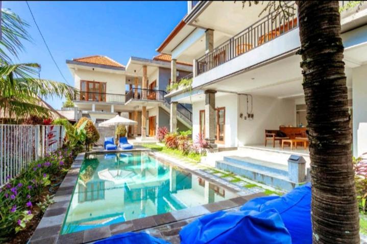 Hello Canggu Homestay ภายนอก รูปภาพ