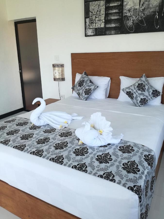Hello Canggu Homestay ภายนอก รูปภาพ
